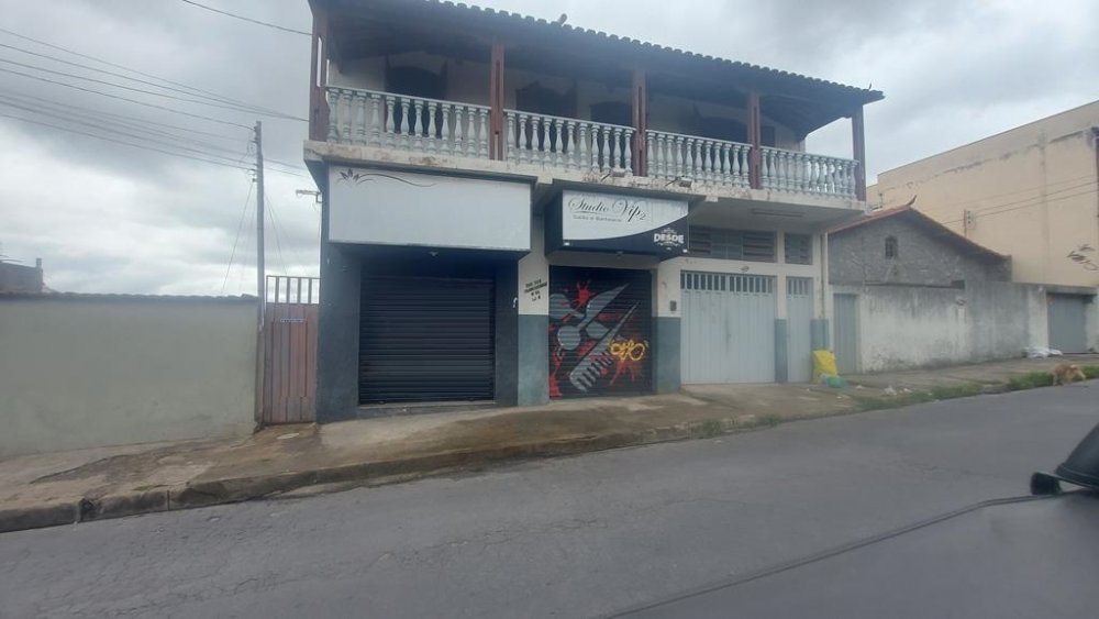 Casa - Venda - Bandeirantes - Contagem - MG